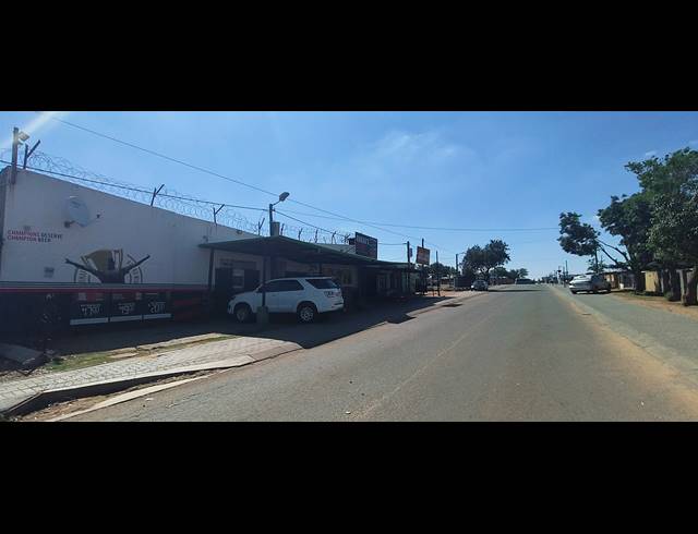 M² BUSINESS FOR SALE IN TSHEPISONG